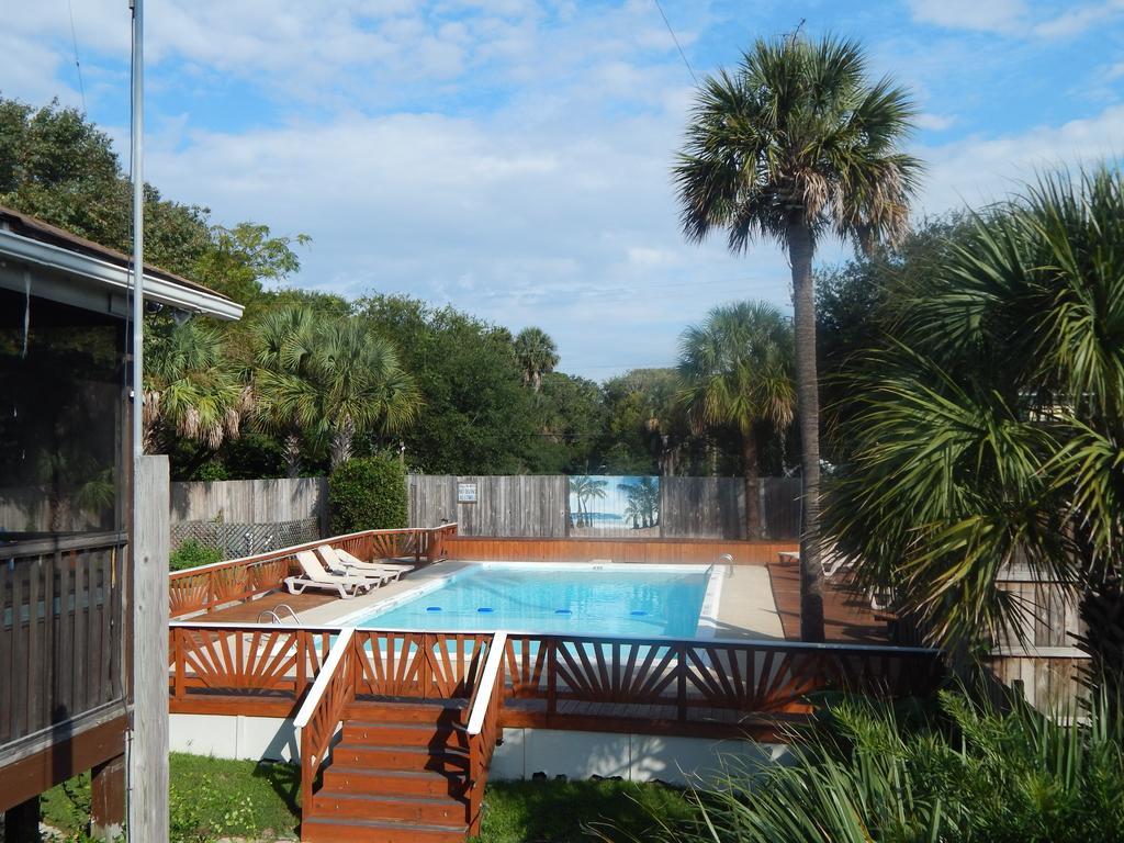 Holliday Inn Of Folly Beach Buitenkant foto