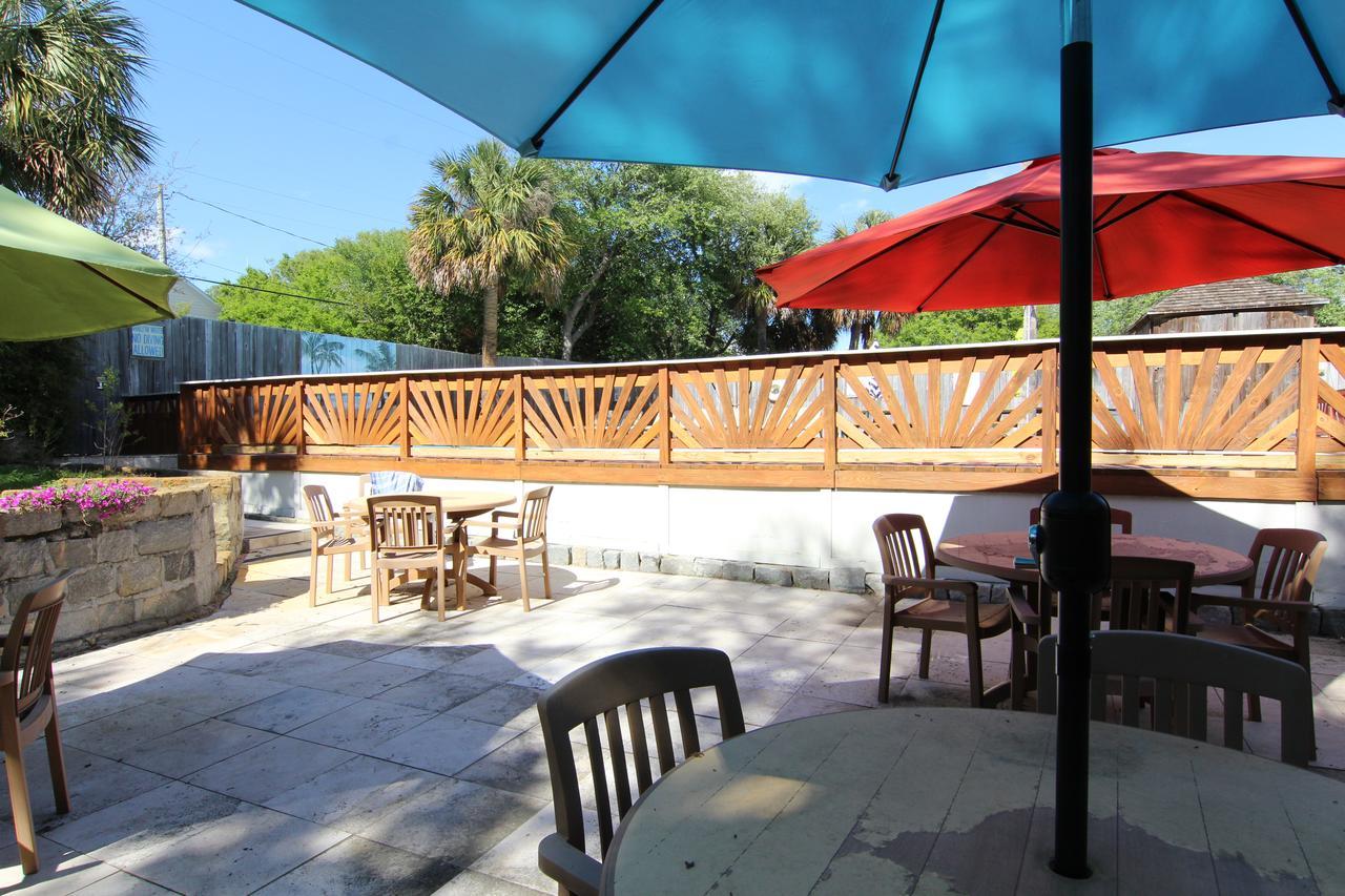 Holliday Inn Of Folly Beach Buitenkant foto