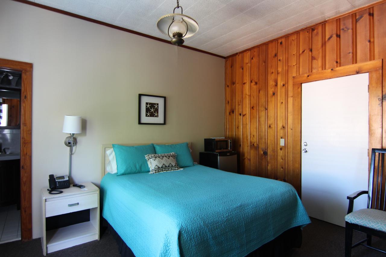 Holliday Inn Of Folly Beach Buitenkant foto
