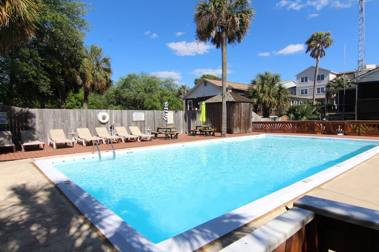 Holliday Inn Of Folly Beach Buitenkant foto