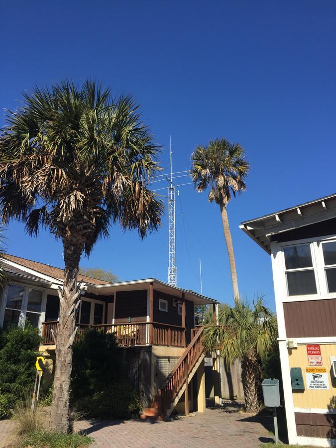 Holliday Inn Of Folly Beach Buitenkant foto