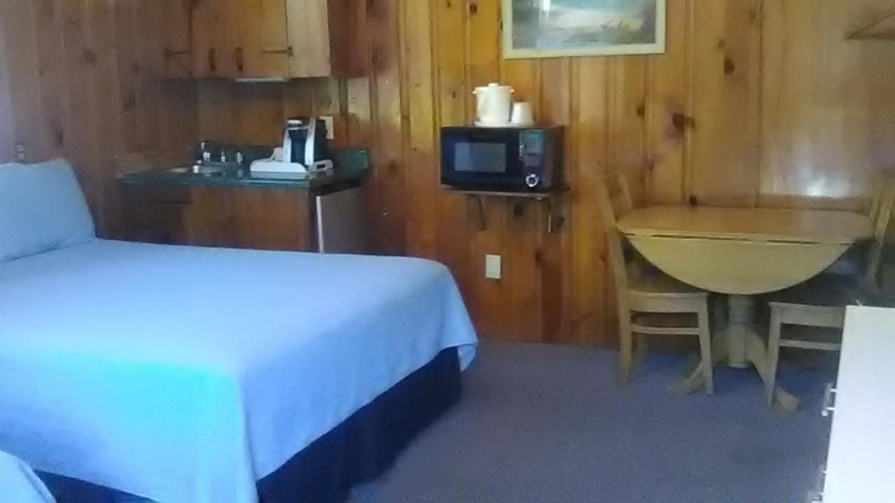 Holliday Inn Of Folly Beach Buitenkant foto