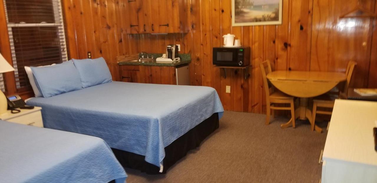 Holliday Inn Of Folly Beach Buitenkant foto